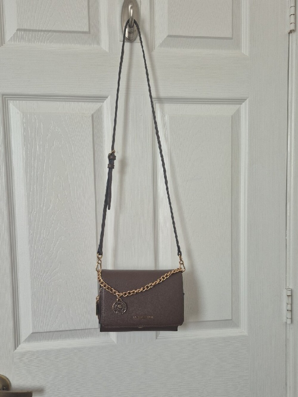 NWT Karl Lagerfeld Brown Crossbody Bag with Gold Chain Accent - Picture 6 of 6